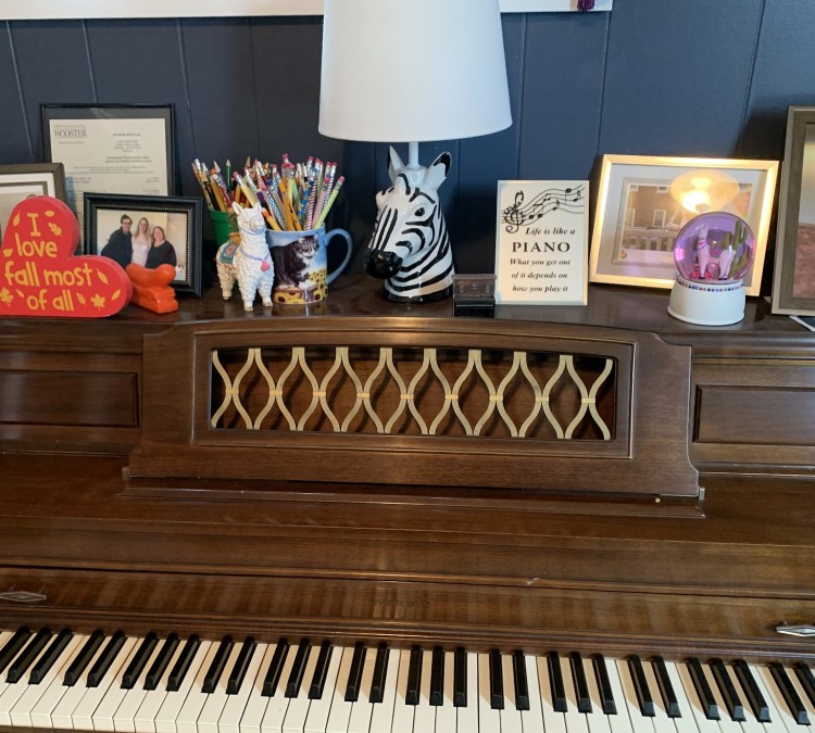 Piano Lessons by Miss Alex (Richfield,&nbspOH)
